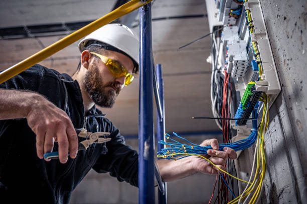 Best Affordable Emergency Electrician  in Alva, FL